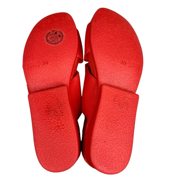 Camper Minikaah cross strap sandals - Picture 4 of 6